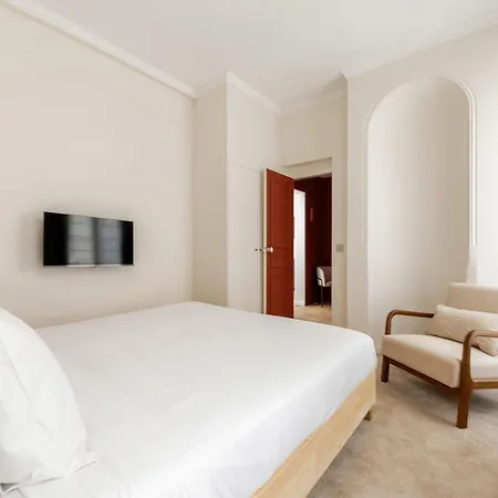 Luxury 3 Bedrooms - 3 Bathrooms - Ac - Montmartre - Opéra Parigi