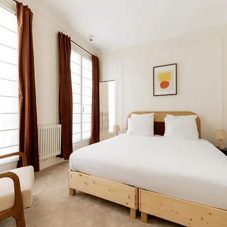 Luxury 3 Bedrooms - 3 Bathrooms - Ac - Montmartre - Opéra * Parigi