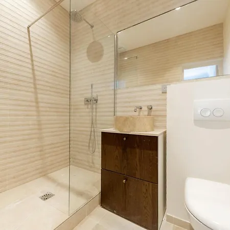 Luxury 3 Bedrooms - 3 Bathrooms - Ac - Montmartre - Opéra Appartamento